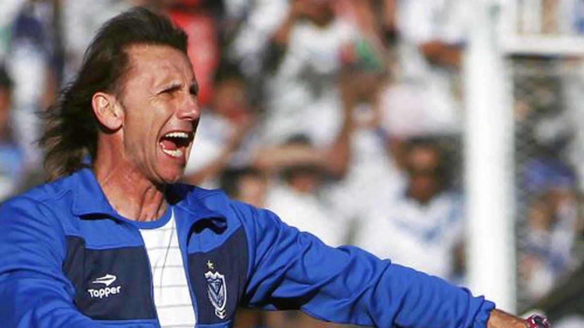 El Hincha De V Lez Pide Por El Tigre Ricardo Gareca