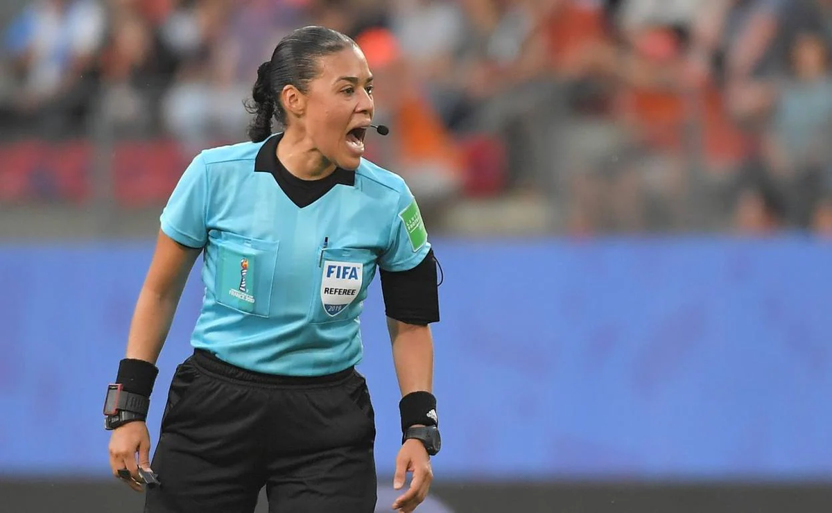 Por Primera Vez En La Historia La Copa Am Rica Hubo Terna Arbitral Femenina