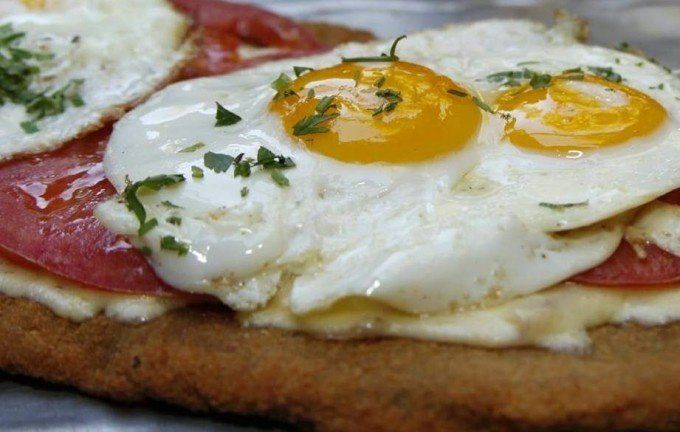 Milanesa de ternera a caballo Milanesa de ternera a caballo