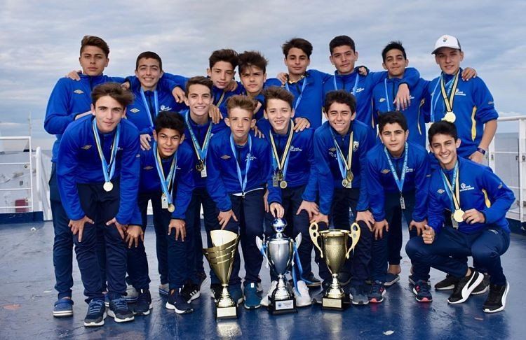 Mirá los festejos de los chicos del CEF 18 campeones en 