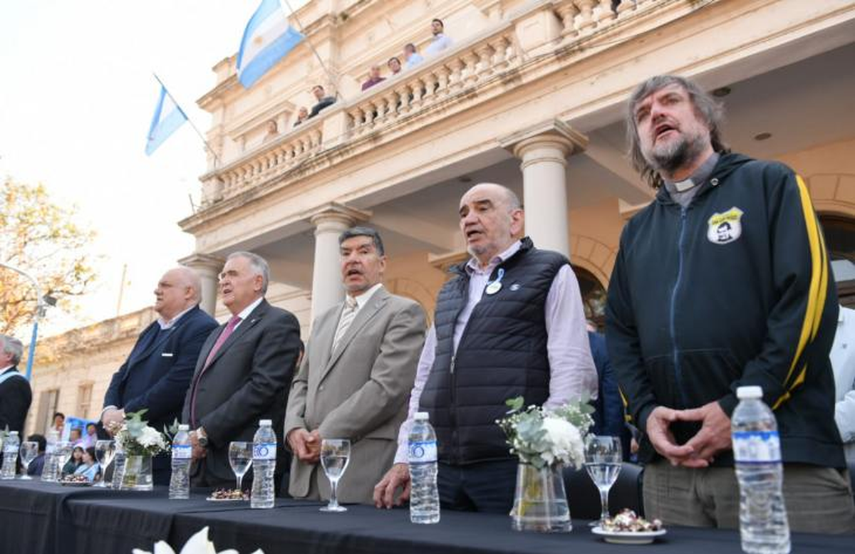 Tucumán: Jaldo y el Padre Pepe encabezaron un acto contra las drogas