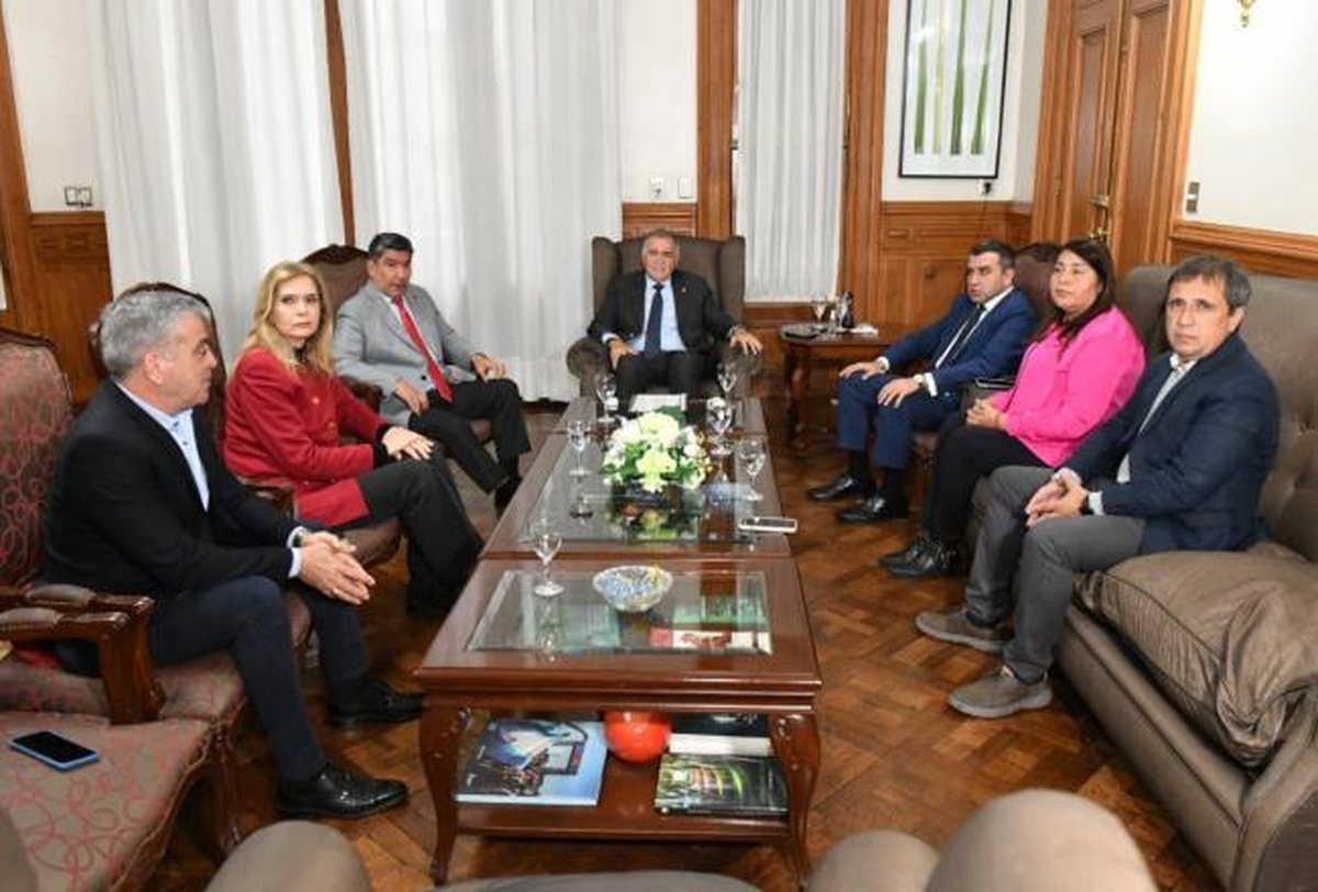 Bloques legislativos del radicalismo se reunieron con Osvaldo Jaldo. Bloques legislativos del radicalismo se reunieron con Osvaldo Jaldo.