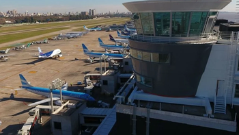 No habrá paro de controladores aéreos: dictaron la conciliación obligatoria