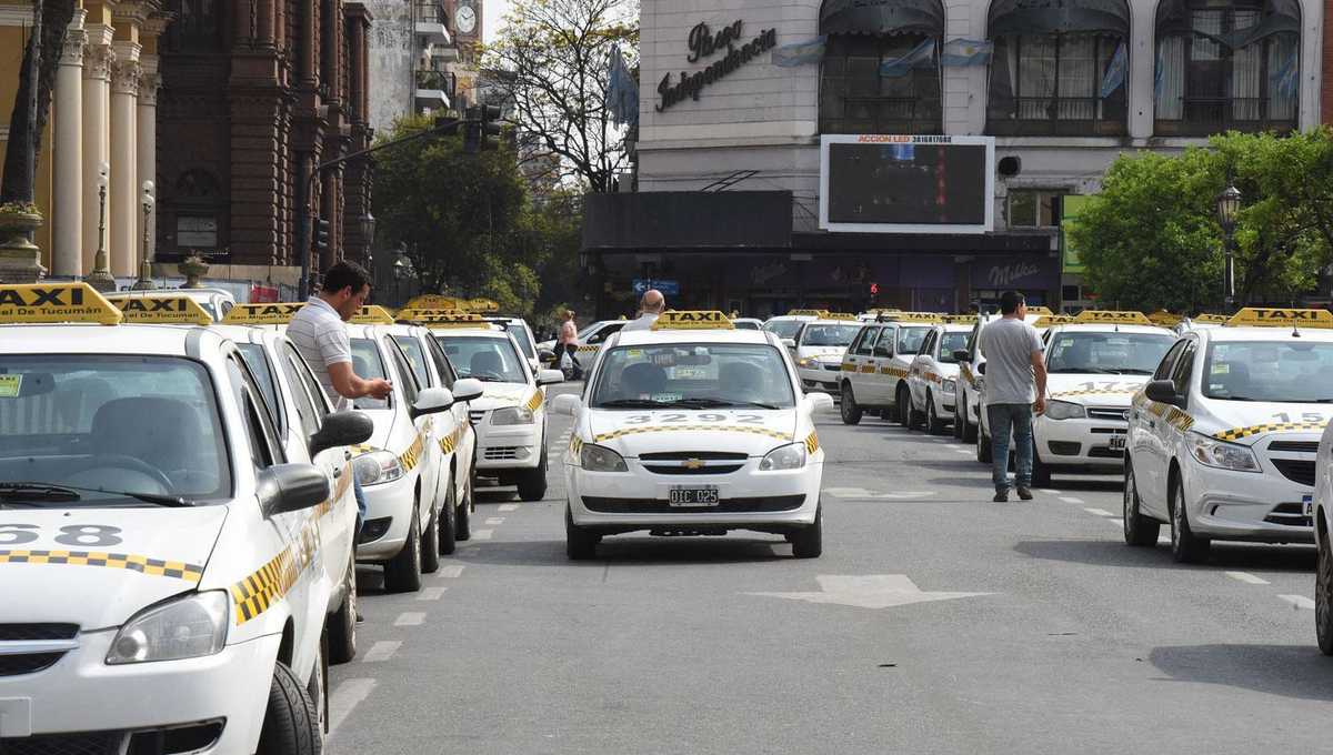 Taxistas piden que se declare la emergencia para el sector