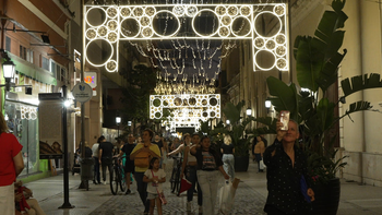 Navidad con consumo moderado: el comercio apuesta a promociones para sostener ventas