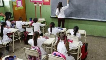 Las clases son normales en las escuelas de San Miguel de Tucumán