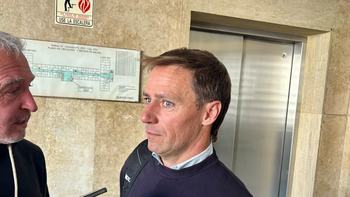 La Justicia ordenó peritar el teléfono del contratista de Manuel Adorni