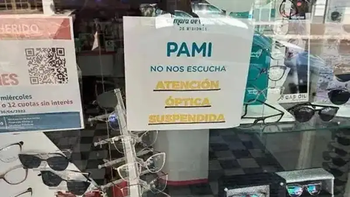 Ópticas denuncian deuda millonaria del PAMI y trabas en la atención a afiliados