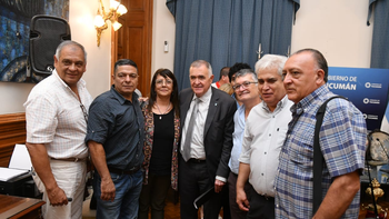 Jaldo anunció una bonificación extra en el boleto para docentes