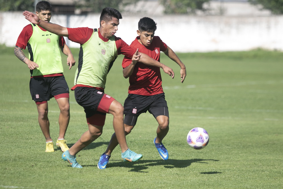 San Martín sigue su preparación para competir en la Primera Nacional. 