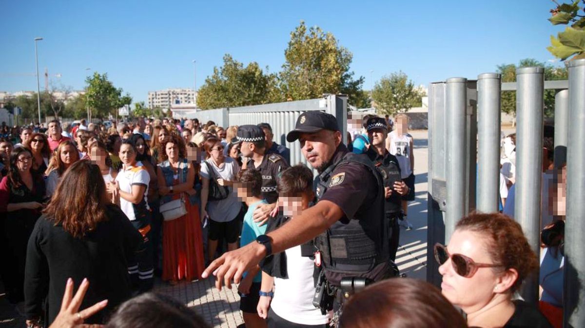 España: un adolescente apuñaló a tres profesores y dos compañeros