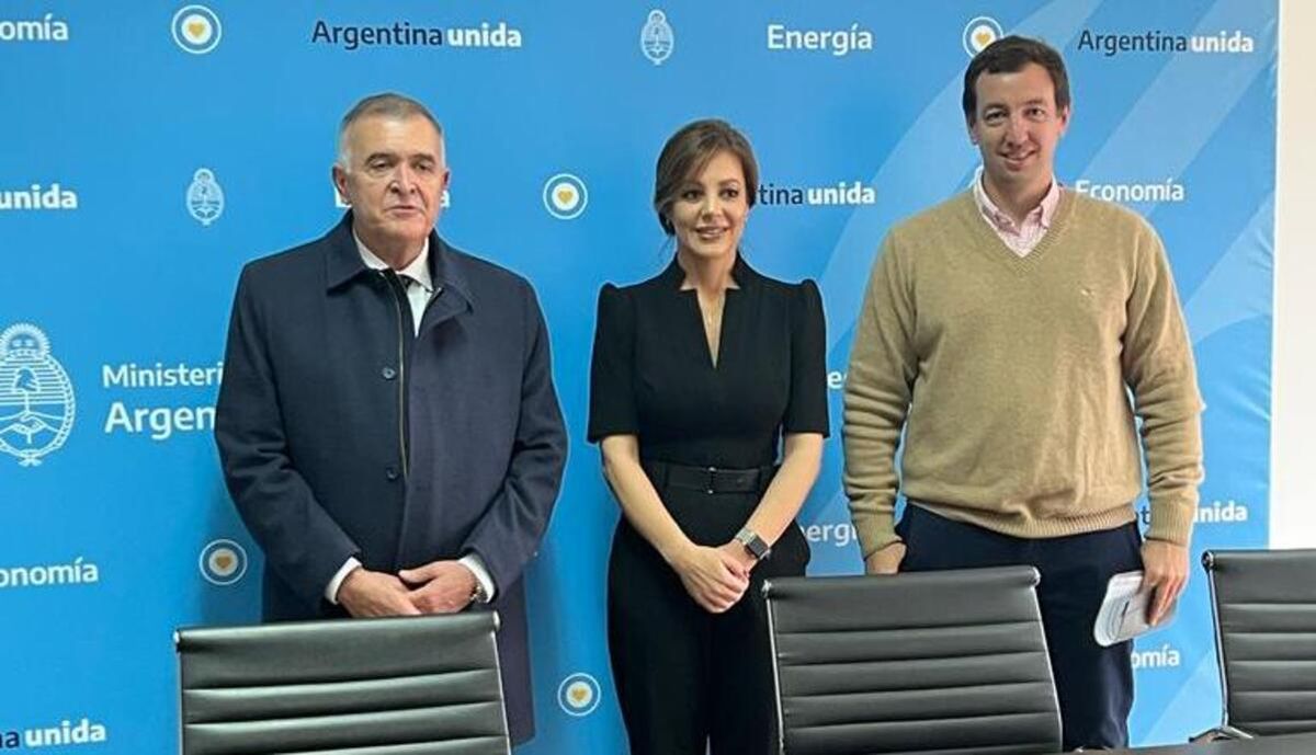 Jaldo, Royón y Yanotti evaluaron obras de Energía en Tucumán