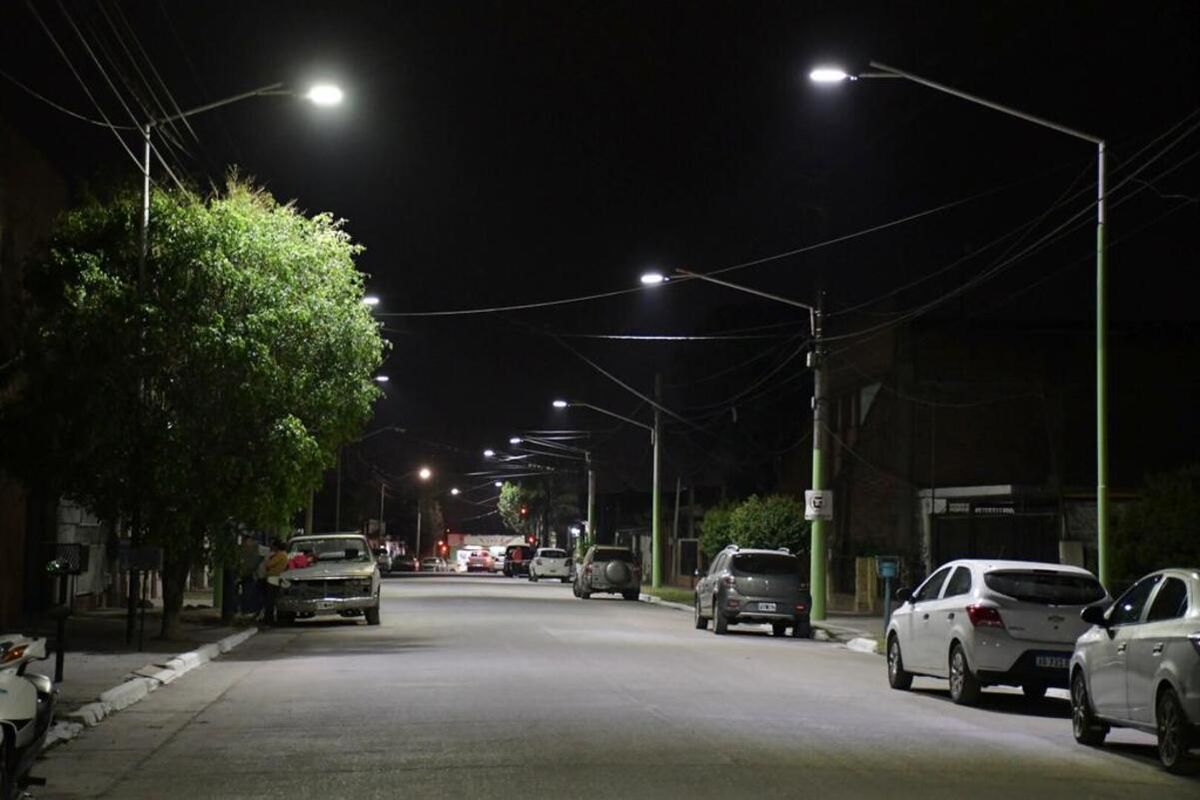 El alumbrado público fue una de las obras que inauguró Jaldo en Alderetes.