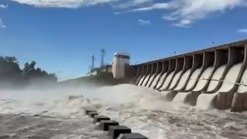 Hay alerta roja por la creciente del Río Dulce