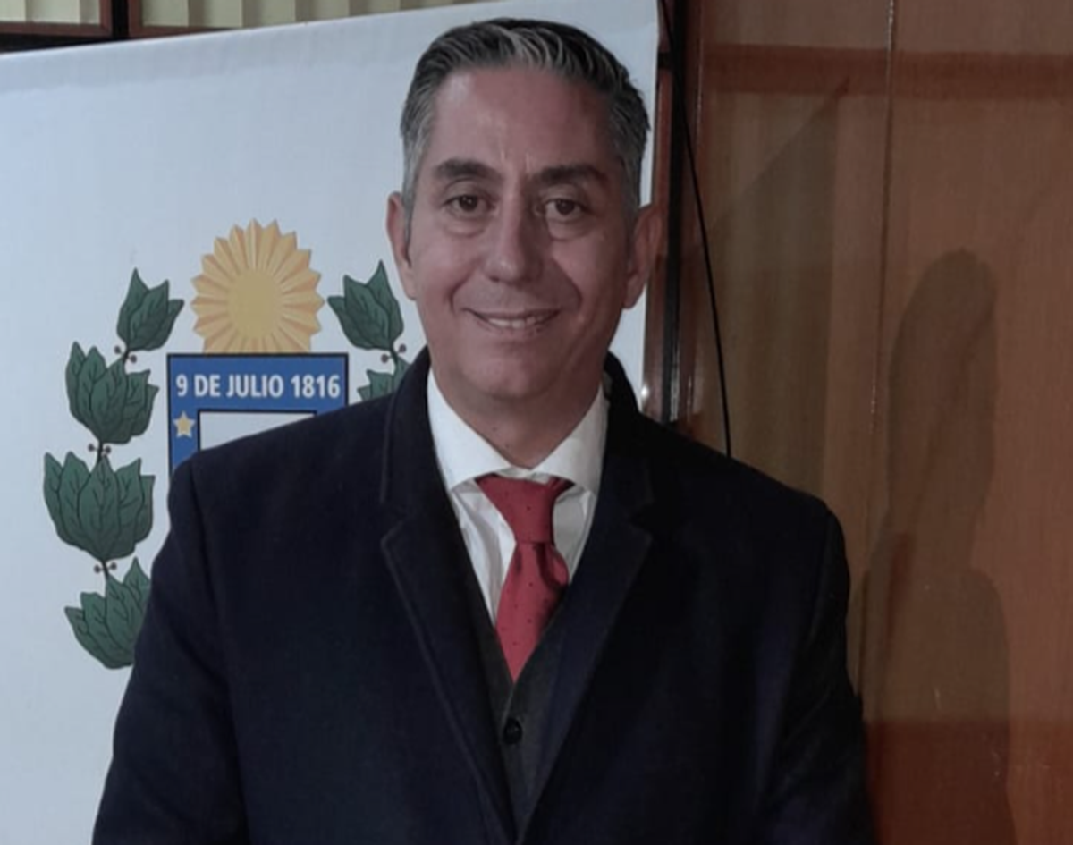 El concejal Emiliano Vargas Aignasse habló del Presupuesto 2023. 