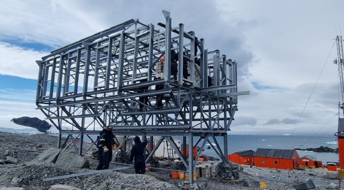 “La idea es que el laboratorio de Base Esperanza se inaugure en marzo”, anunció en diálogo con TSS Pablo Núñez, subsecretario de Coordinación Institucional del MINCYT.