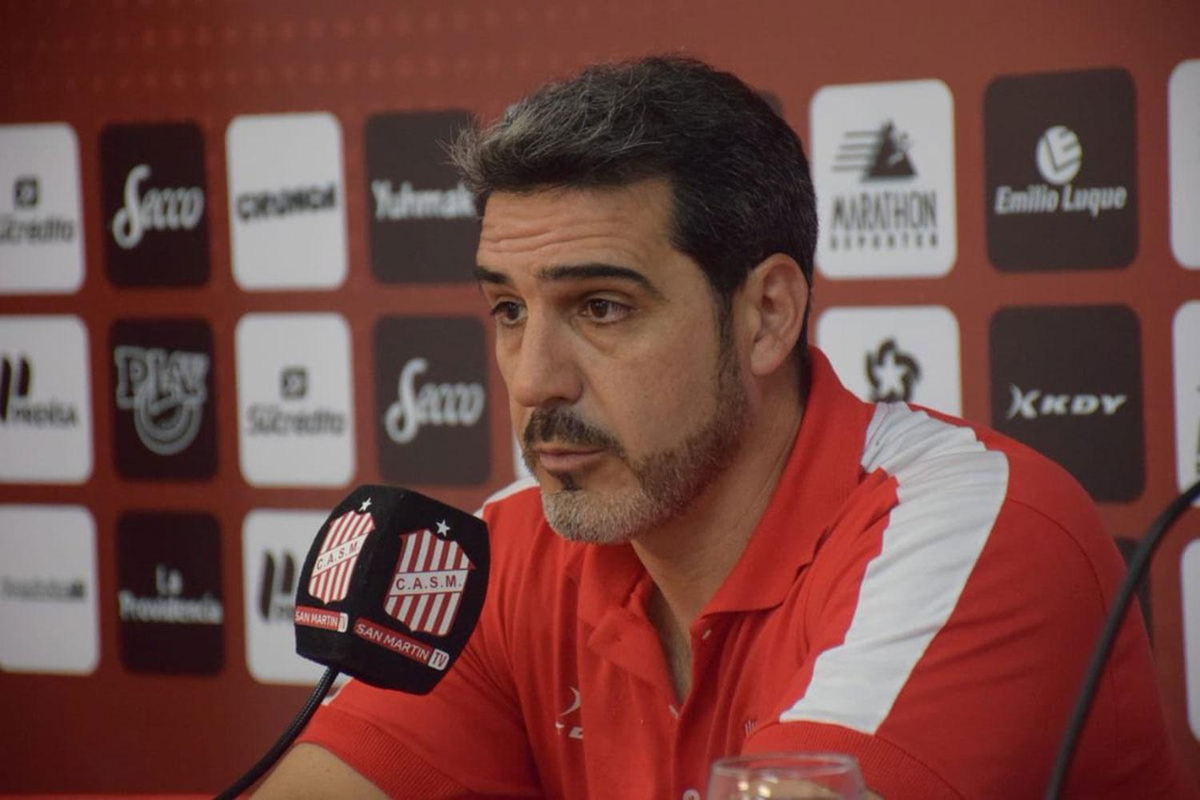 Ariel Martos es el mejor t&eacute;cnico que tienen las divisiones inferiores de San Mart&iacute;n.&nbsp;