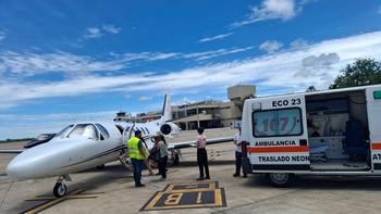 El avión sanitario trasladó a una paciente tucumana