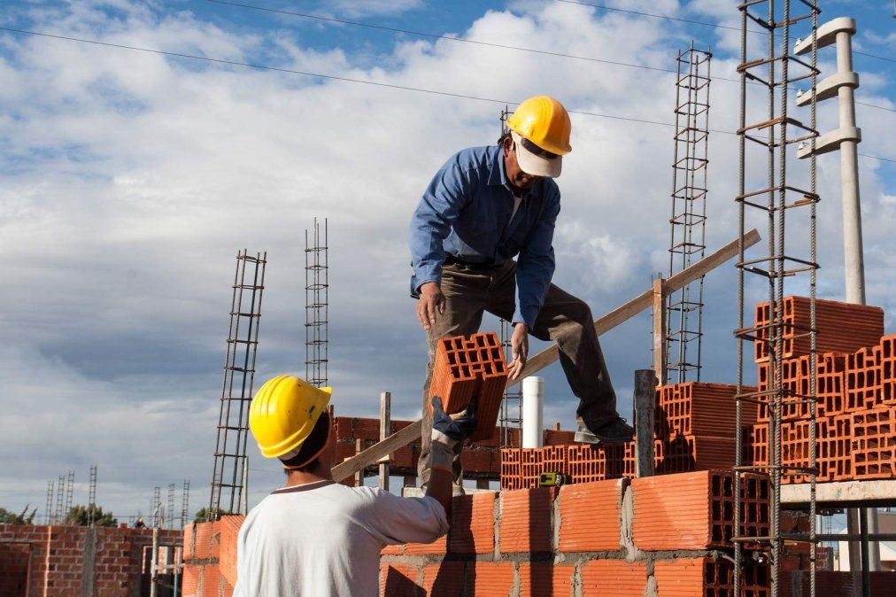 La construcción superó niveles de empleo prepandemia en Argentina. Foto: eleconomista.com.ar
