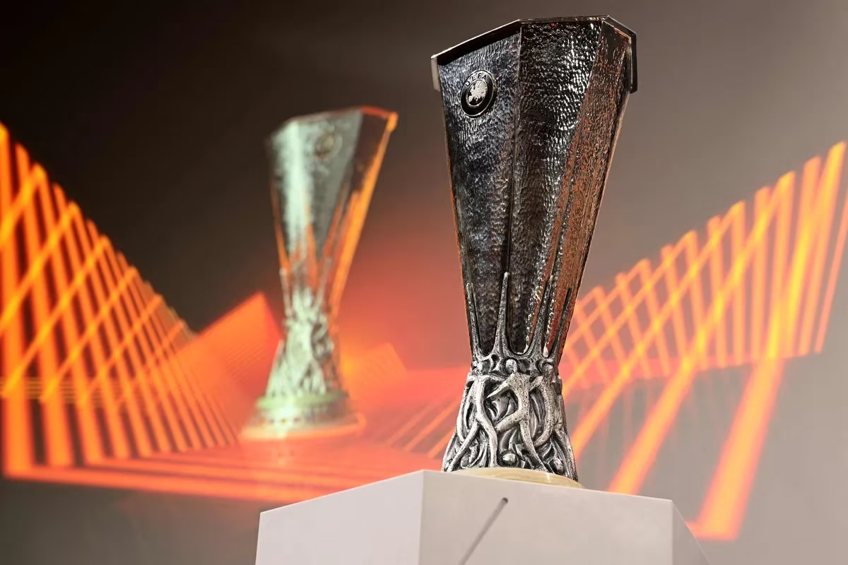 Europa League: Se sortearon los cruces de octavos de final