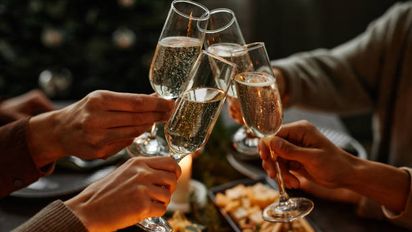 Según una encuesta, la familia es el eje central de las Fiestas 2025