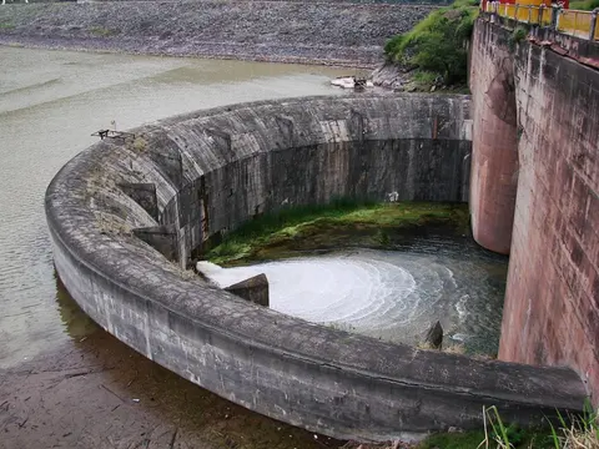 &nbsp;El Cadillal: Jaldo asegur&oacute; que la provincia es parte de la soluci&oacute;n.