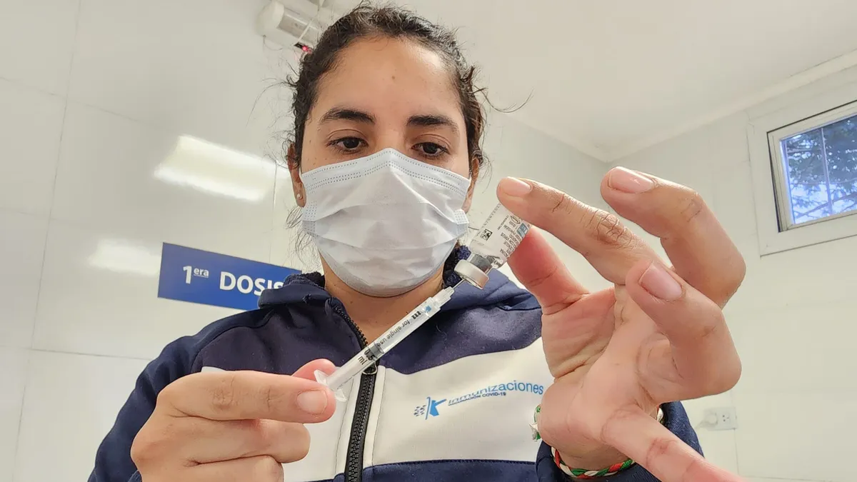 Dengue: ¿dónde pueden vacunarse los jóvenes entre 15 y 19 años?