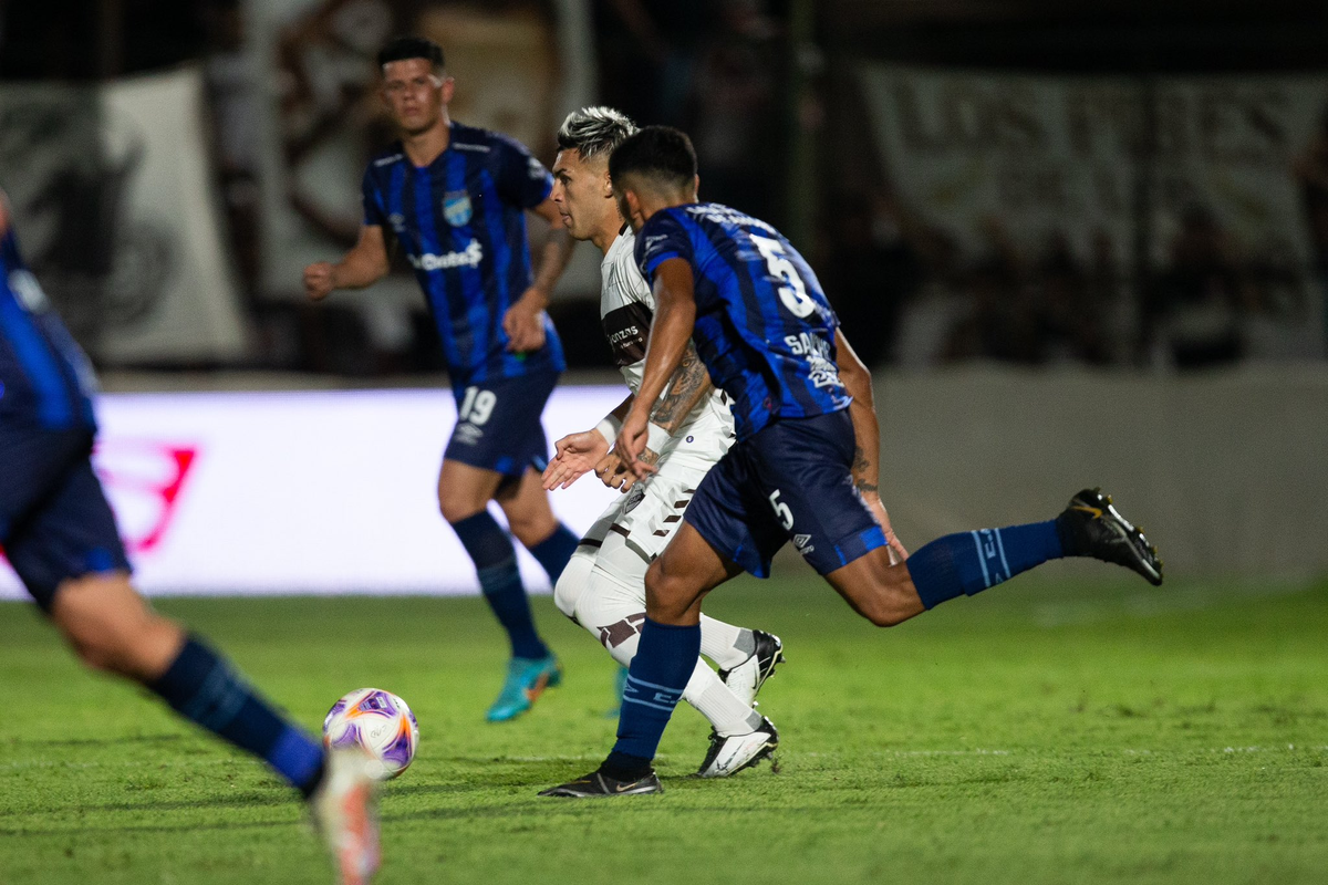 Atlético igualó 1 a 1 ante Platense en Vicente López.