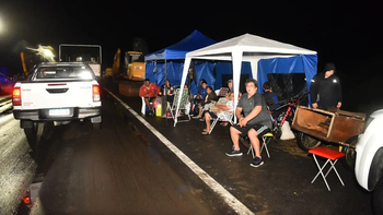 La Madrid: el agua está ingresando al pueblo y hay evacuados