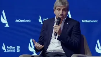 Luis Caputo destacó que el programa económico es 