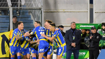 Rosario Central lo dio vuelta, eliminó a Racing y es semifinalista