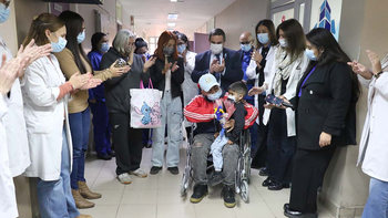 Le ganó a la leucemia y recibió el alta tras un autotrasplante
