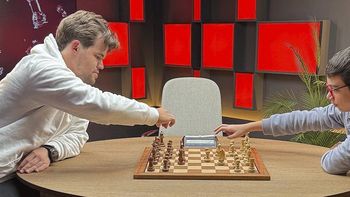 Faustino Oro le ganó una partida al cinco veces campeón mundial Magnus Carlsen