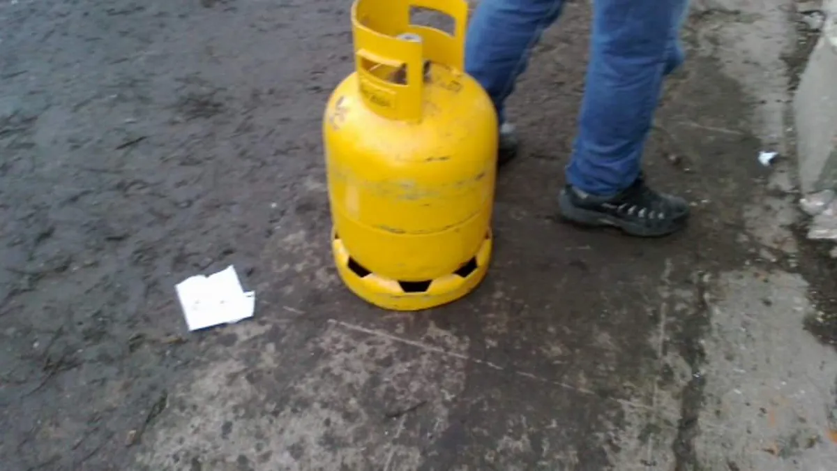 Rescatan a una joven amenazaba con hacer explotar una garrafa. (Foto: Ahora Si Mar del Plata).