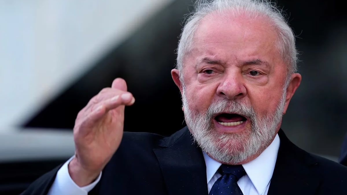 Lula invitó a los presidentes sudamericanos a una cumbre