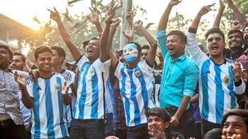 La pasión en Bangladesh por la Selección Argentina: 