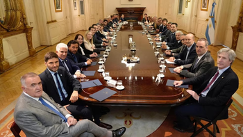 La coparticipación a las provincias cayó en unos USD 1.000 millones en lo que va del año