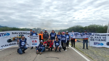 Trabajadores de Vialidad de Catamarca y La Rioja iniciarion medidas de fuerza