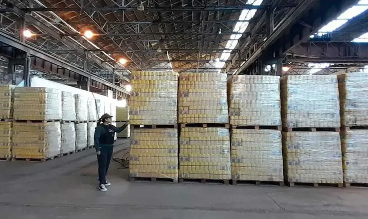 La Justicia ya realiz&oacute; varias intimaciones a Capital Humano por los alimentos almacenada en galpones. (Foto: C5N) &nbsp;
