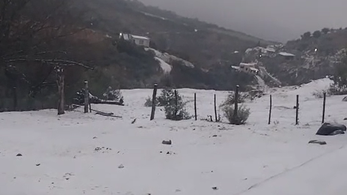 El frío se hace sentir en Tucumán: nevó en los valles