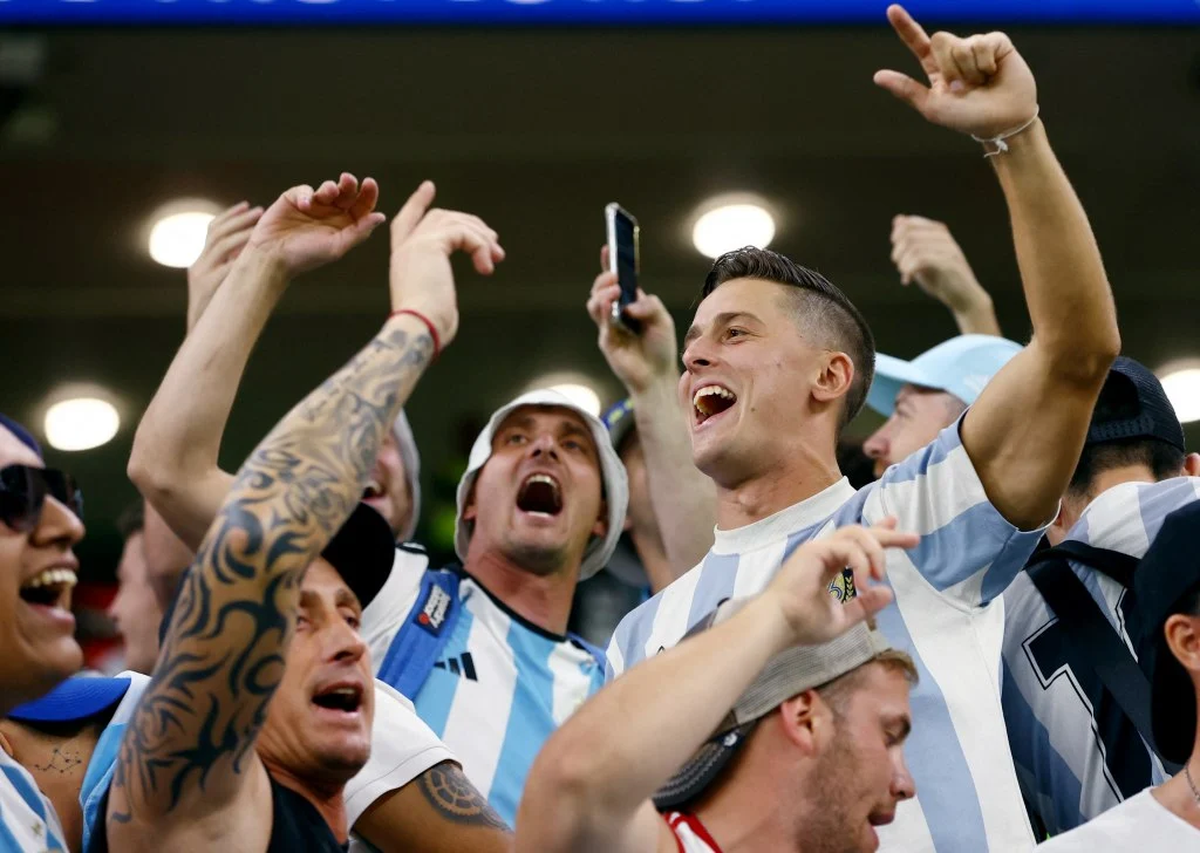Los hinchas argentinos le están dando muchísimo color al Mundial