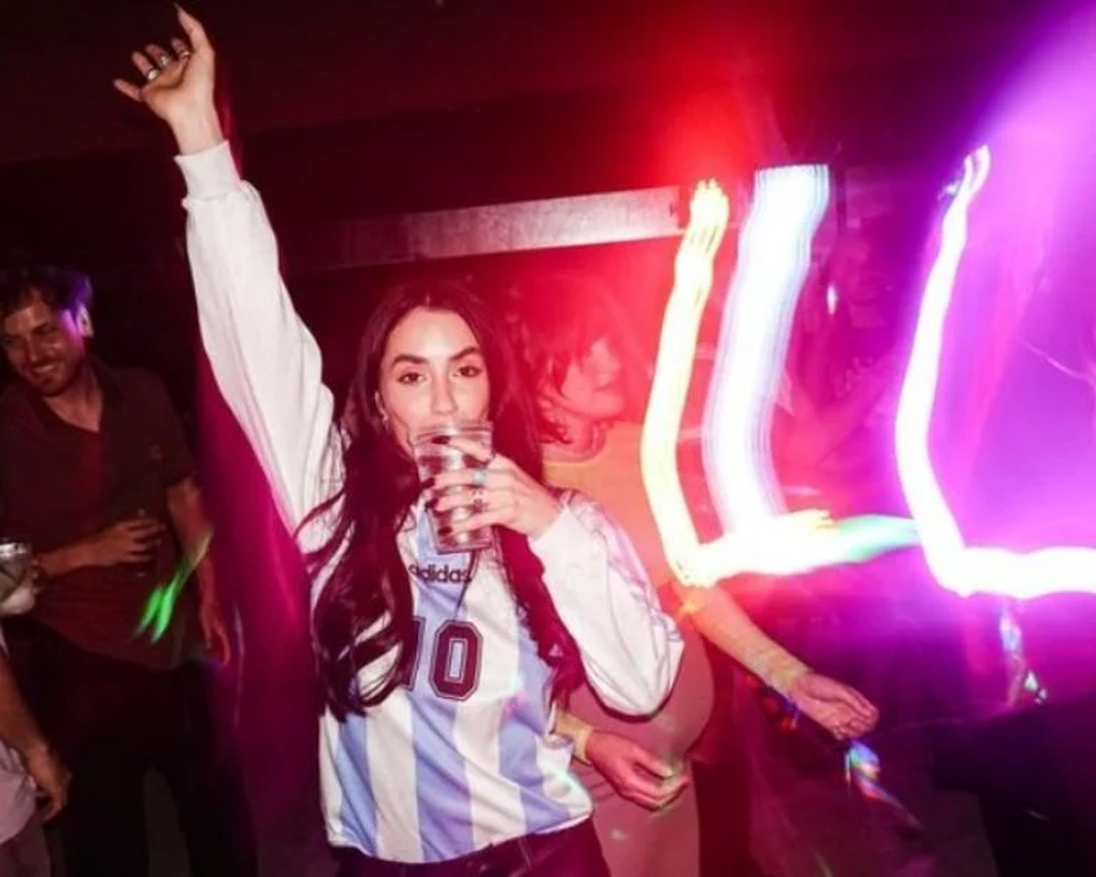 Así fue la fiesta de cumpleaños de Lali Espósito para festejar sus 33 años. (Foto: mdz)