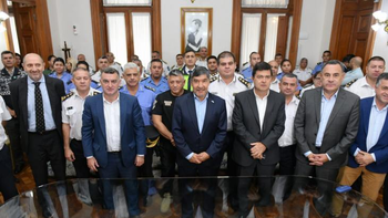 El Gobierno firmó un incremento para la Policía y el Servicio Penitenciario