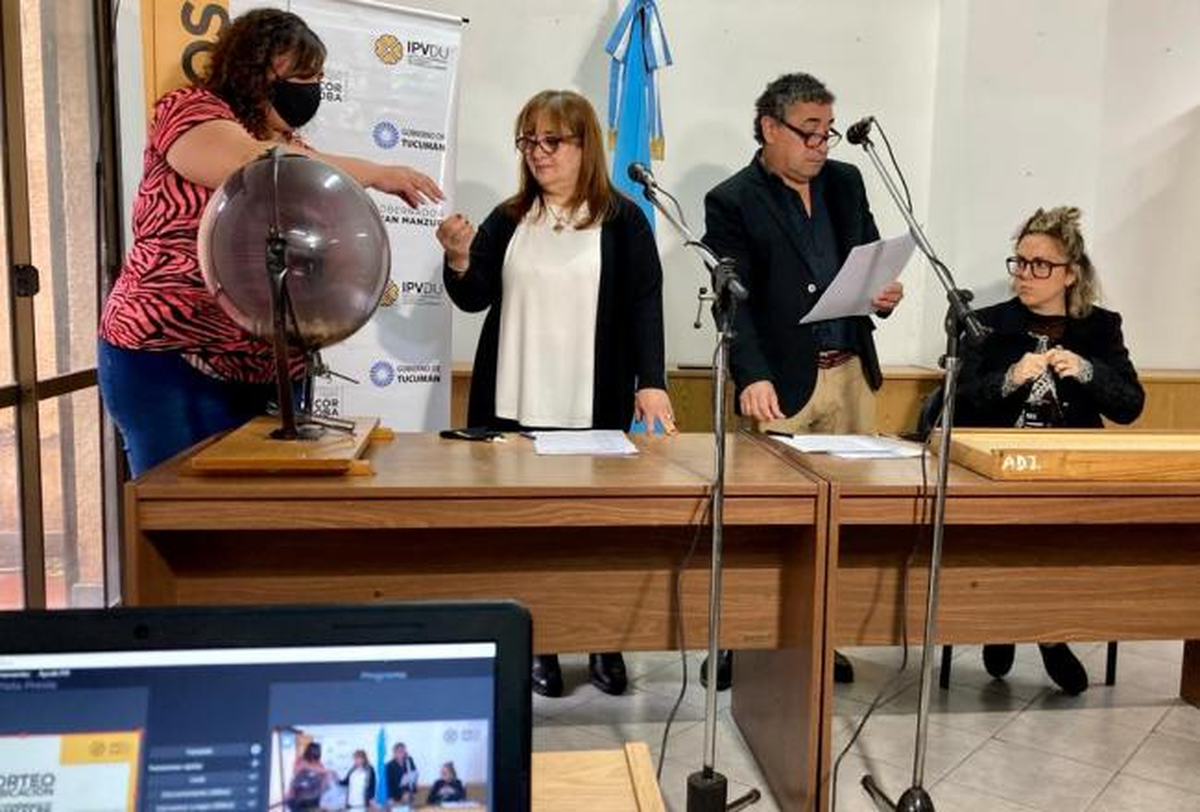 Sorteo P&uacute;blico de viviendas del IPV.