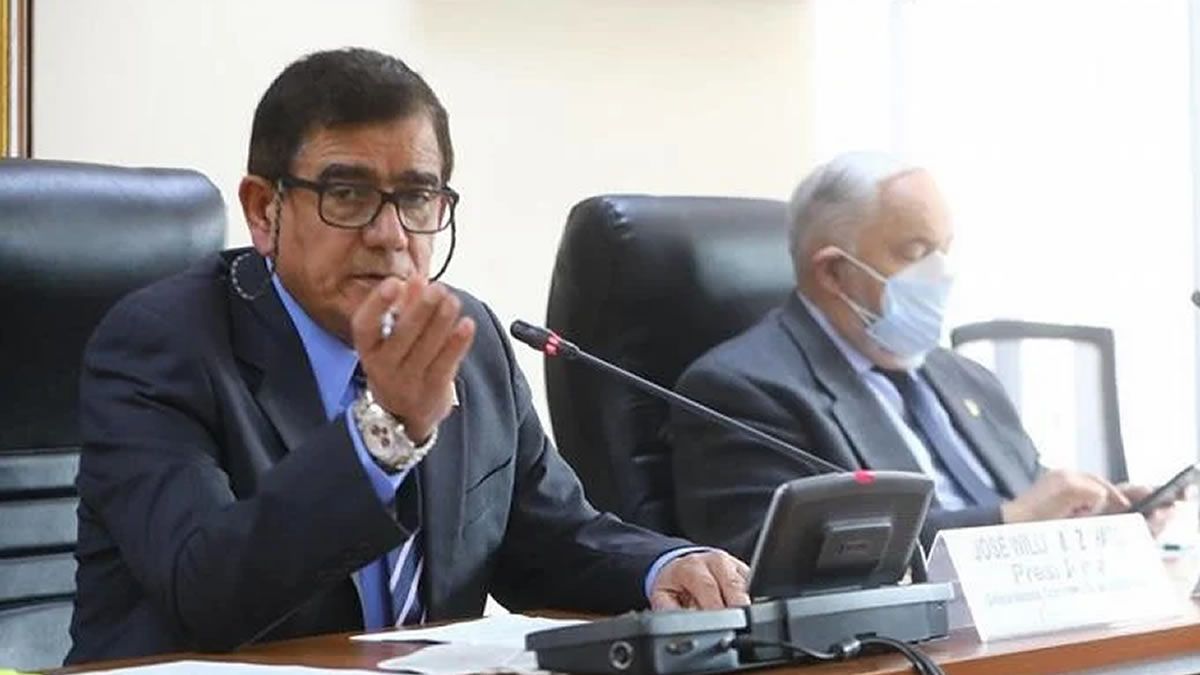 El nuevo presidente del Congreso, es un excomandante de las FFAA de Perú