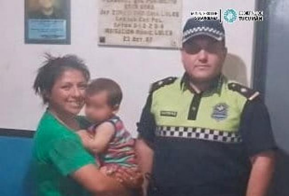 Lules: Policías ayudan a salvar la vida de un bebé