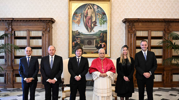 Javier Milei fue recibido este sábado en el Vaticano por León XIV