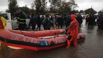 Nación y provincia coordinan la asistencia a más de 2500 evacuados