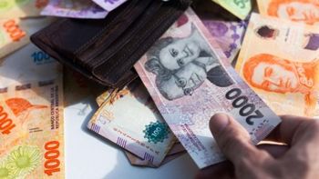Estatales: desde mañana se completa el pago de los salarios de julio