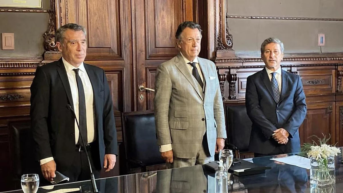 Inicia la organizaci&oacute;n del debate presidencial previo a las elecciones.